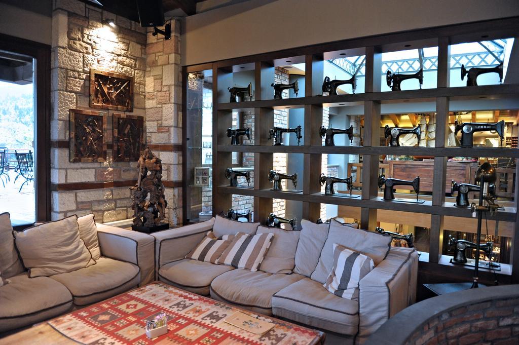 Kazarma Hotel Kalývia Fylaktís Dış mekan fotoğraf