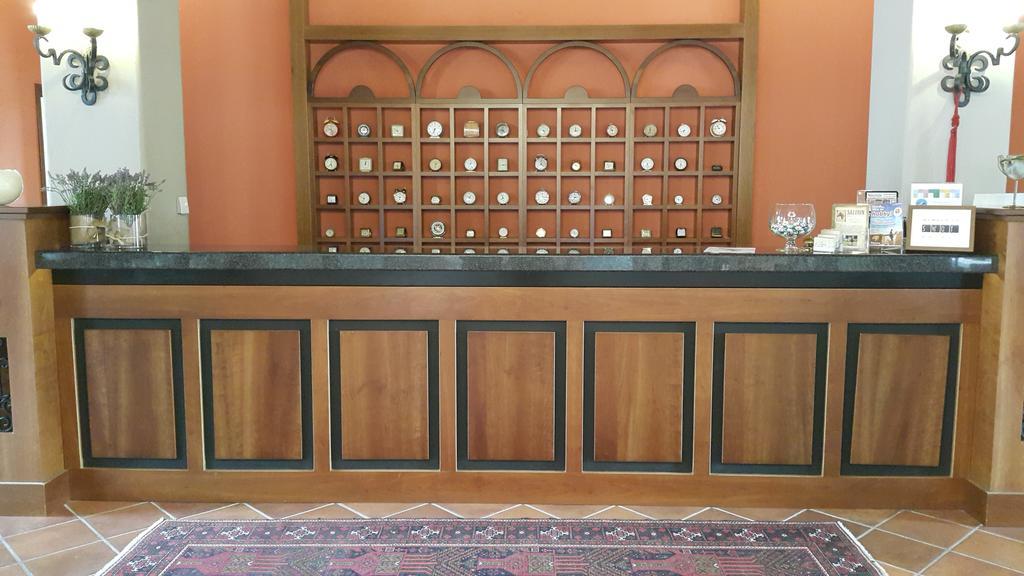 Kazarma Hotel Kalývia Fylaktís Dış mekan fotoğraf